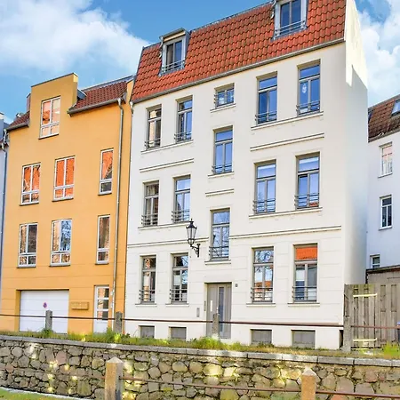 Modern Apartment In Wismar With Private Terrace Extérieur photo